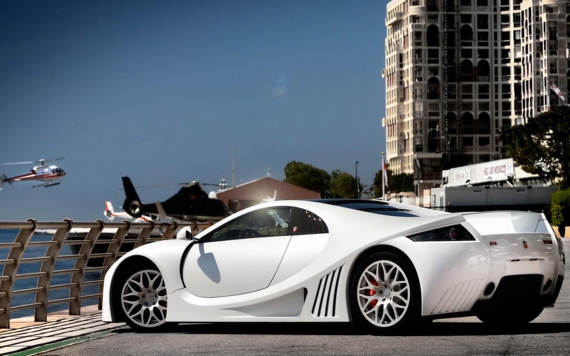 Найти крутую машину. Суперкар GTA Spano. GTA Spano белый. Красивые авто. Дорогие машины.