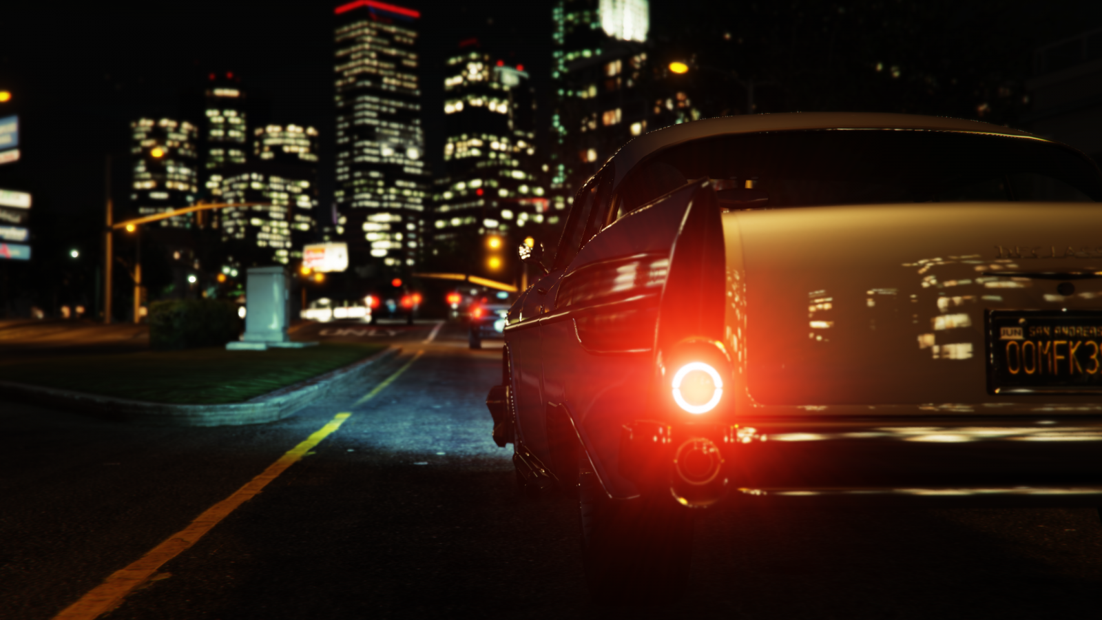 Машина песня на ночь. Авто ночью. Ночной город машина. Машина ночь город. Машина едет по ночному городу.