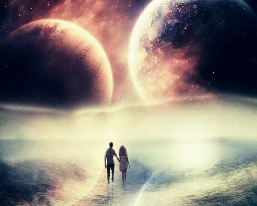 Хчо мир для двоих. Мужчина и женщина космос. Космос любовь. Душа в космосе. Влюбленные в космосе.