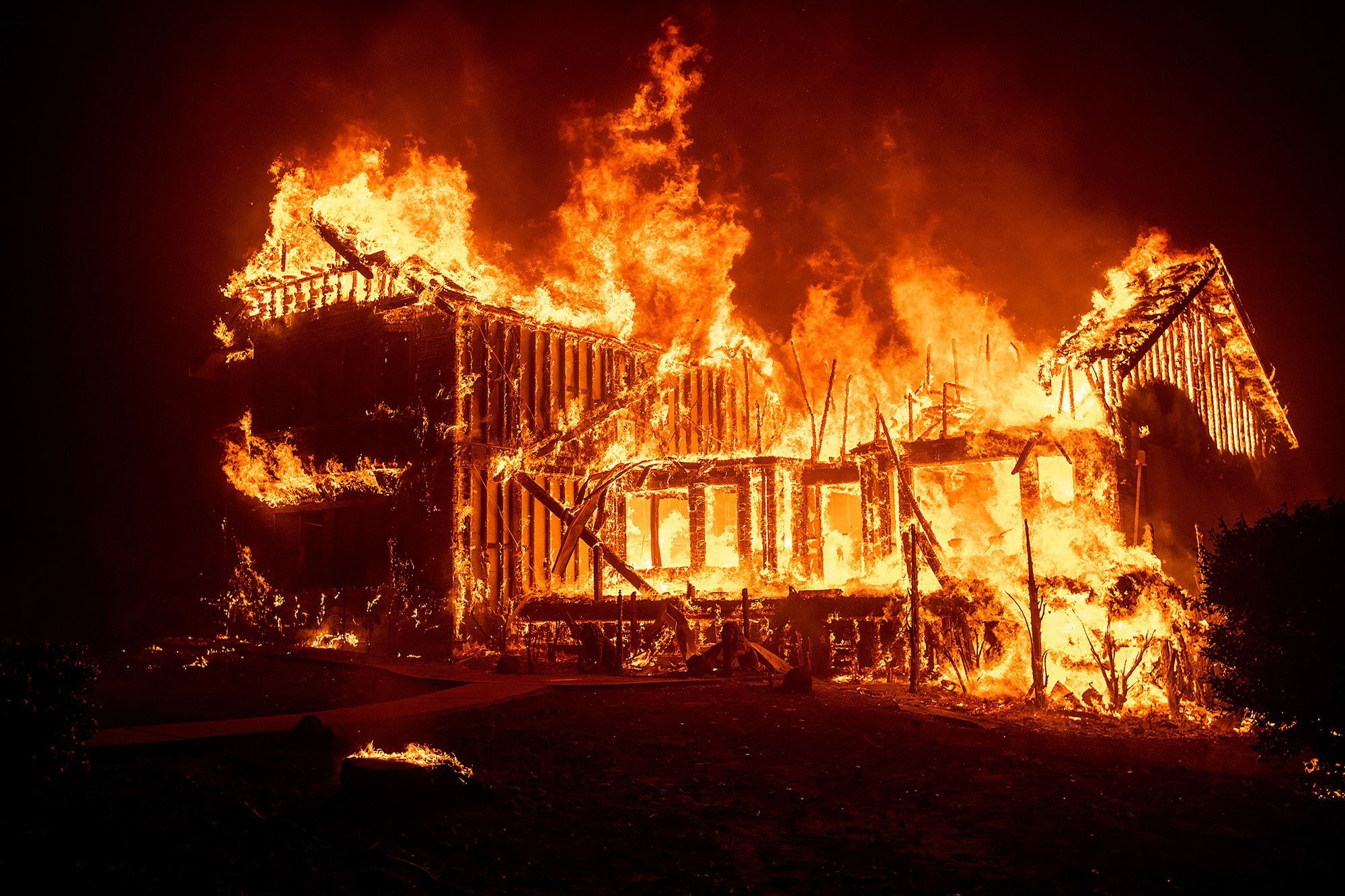 Дом в собственности сгорел