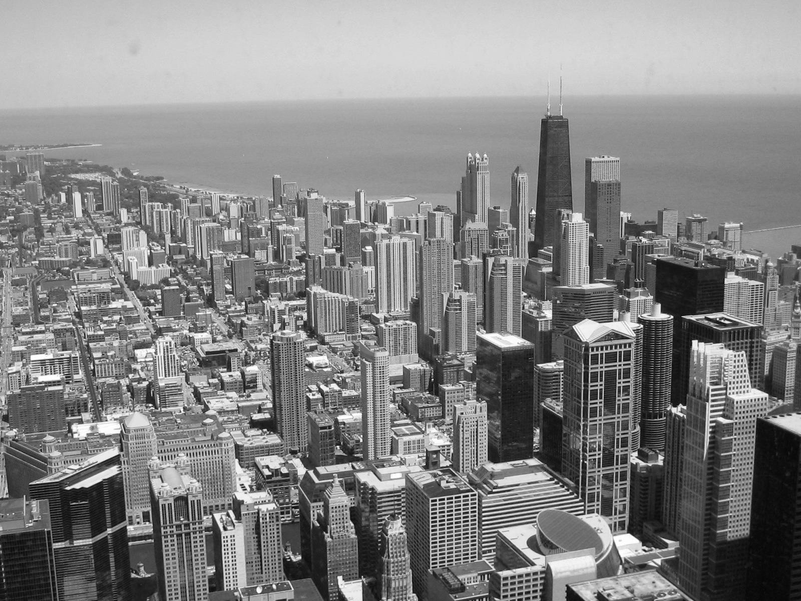 Картинка город черно белая. Сирс Чикаго. Серый город. Черно белый город. Фон город.