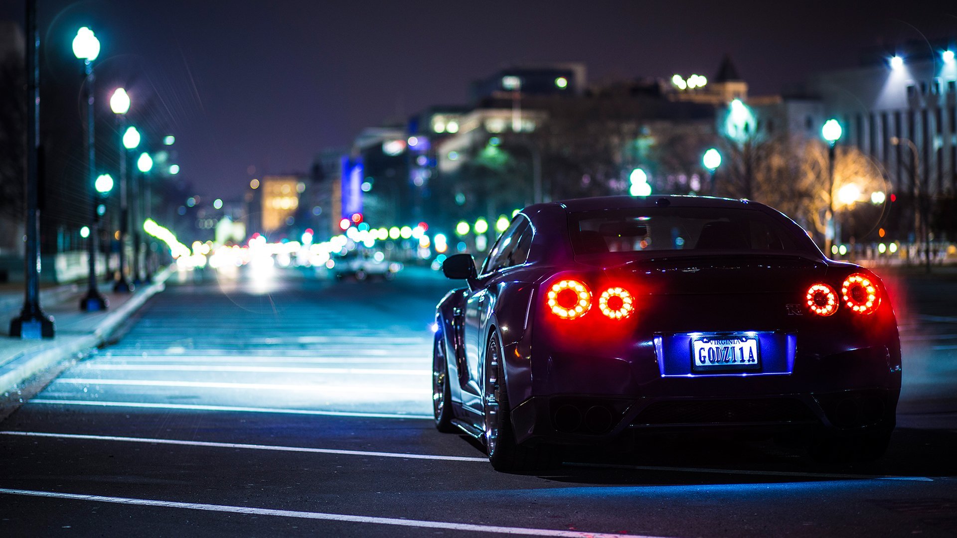 Красивая машина ночью. Nissan GTR 35 Night. Ниссан ГТР В ночном городе. Nissan Skyline GTR 35 С неоном. Ниссан ГТР 35 ночью.