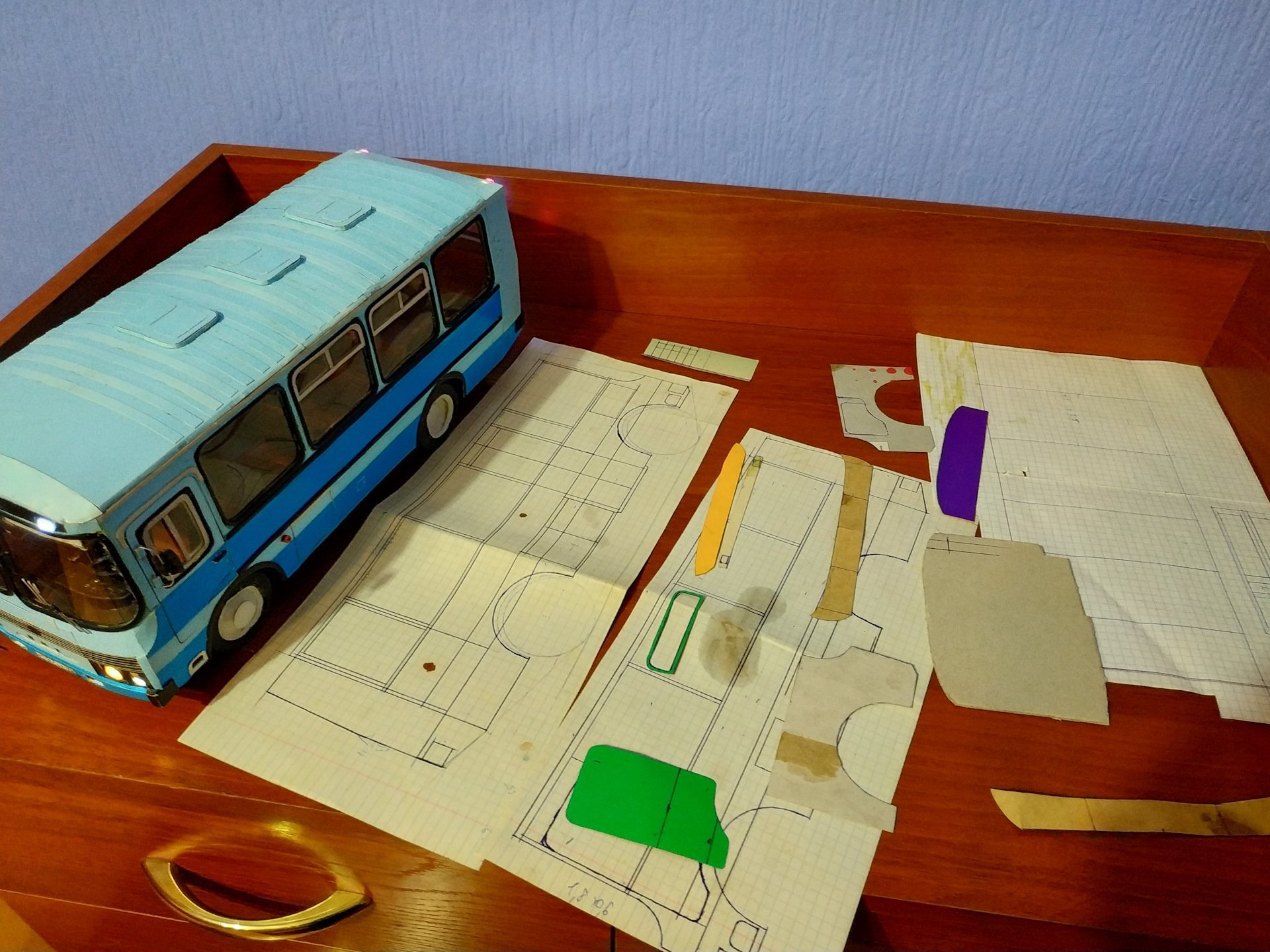 Модели автобусов из бумаги и картона — Video | VK