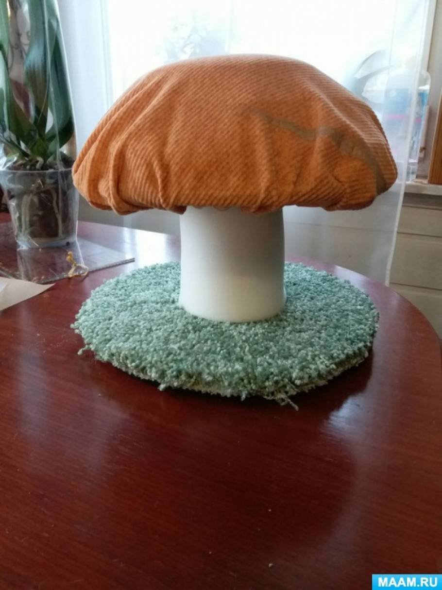 Сделать грибы для сада. Поделка гриб. Грибы из подручных материалов. Поделка гриб своими руками. Гриб шляпка поделка.