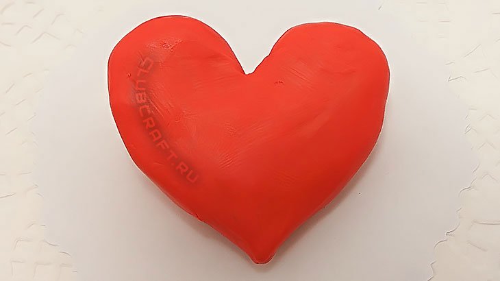 Сердце из пластилина. Лепка сердечко. Лепка из пластилина сердечко. Объемное сердце из пластилина.