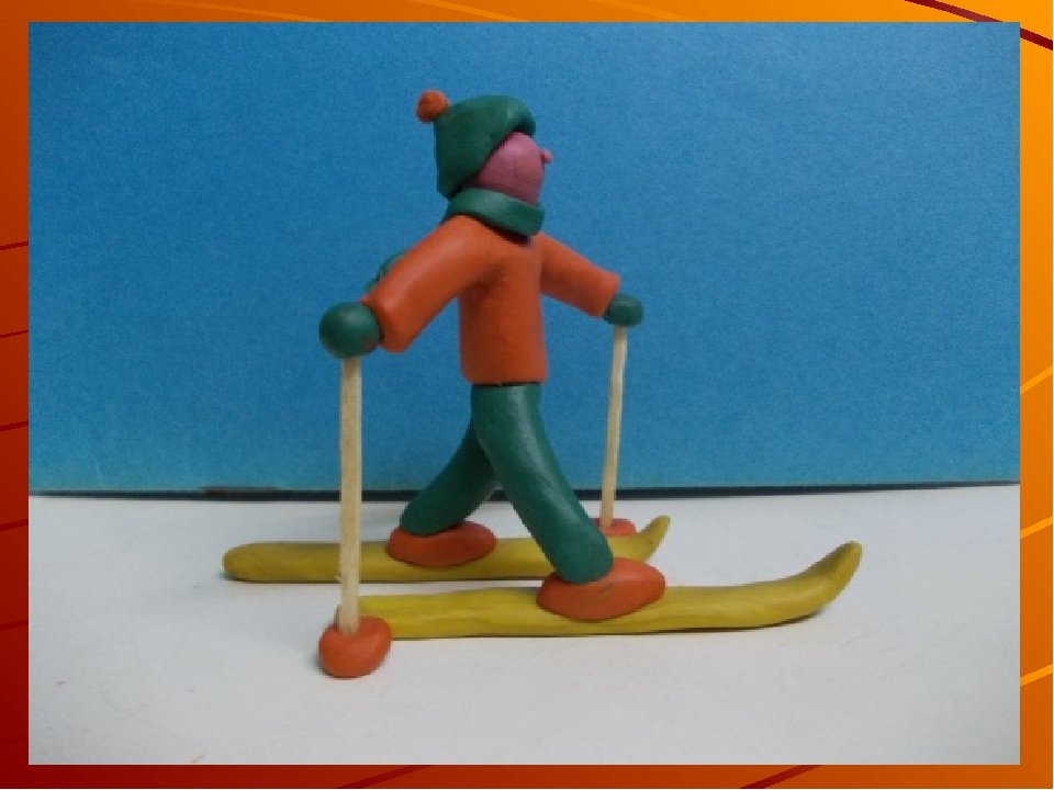 Двигающиеся пластилин. Лепка тема: « лепка фигуры человека в движении ». Лепка в подготовительной группе лыжник Комарова. Лепка лыжник в подготовительной группе. Лепка лыжник старшая группа.