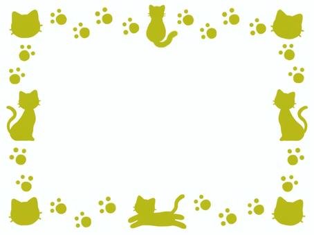 Рамка кошачьи следы
