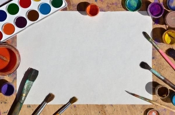 Рамка Кисточки карандаши краски