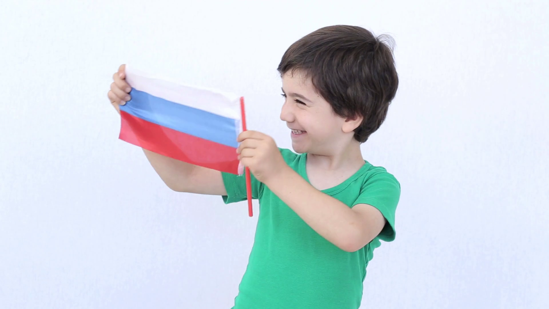 Английский ребенок россия. Флажки для детей. Флаг для детей. Флаг РФ для детей. Дети с флажками России.