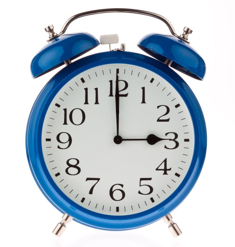 Синий будильник. Голубые часы. Часы будильник. Будильник синего цвета.