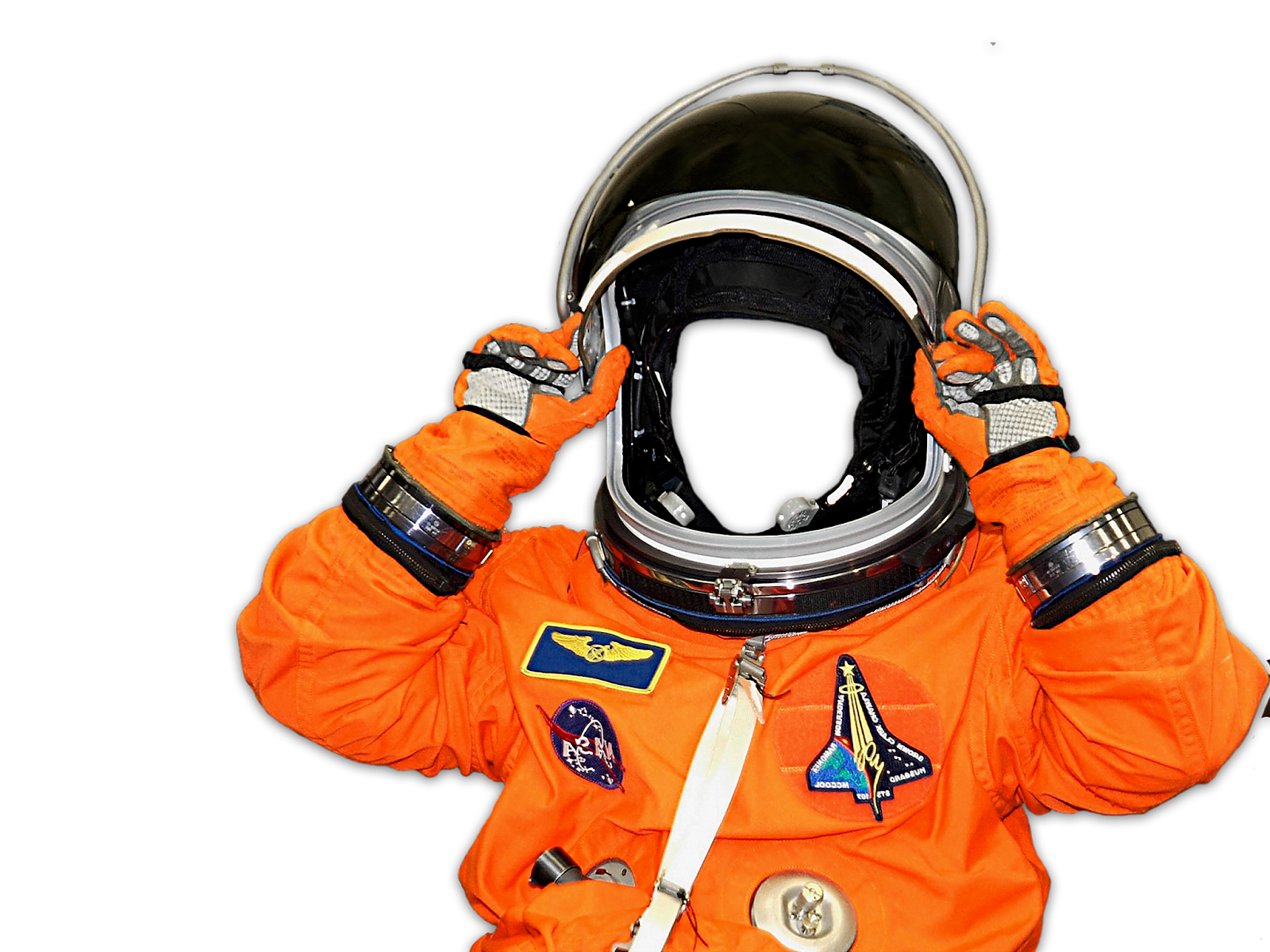 Скафандр пнг. Шлем скафандра Космонавта. Костюм Космонавта для фотошопа. Космический шлем. Дети в космических скафандрах.