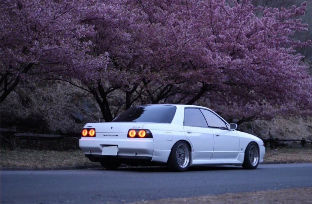 Японские машины песня. Skyline r34. Японские машины 90-х. Японские машины 90-х Эстетика. Японские машины 90-х дрифт.