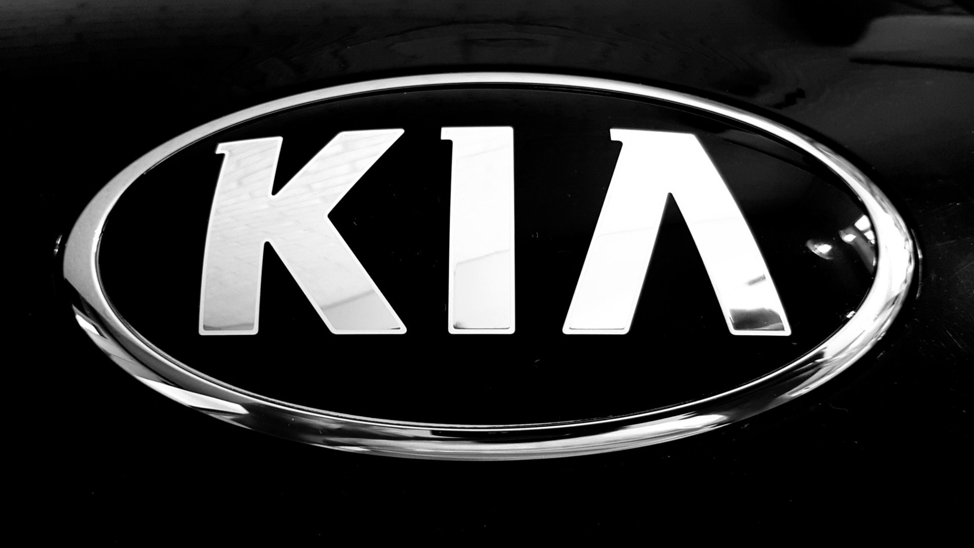«Эмблема Kia Sorento». Значок Киа Соренто 2015г. Эмблема на Киа Соренто 2. Kia logo 2023. Значки киа рио 3
