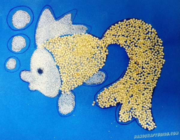 Аппликация из крупы