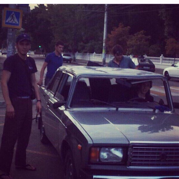 Абу бандит с машиной 2114