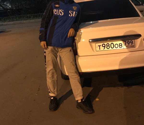 Абу бандит с машиной