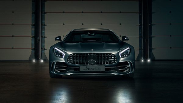 Mercedes Benz AMG gt 1