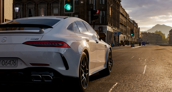 Forza Horizon 4 Mercedes gt63