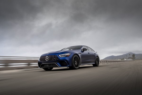 Mercedes AMG gt 63