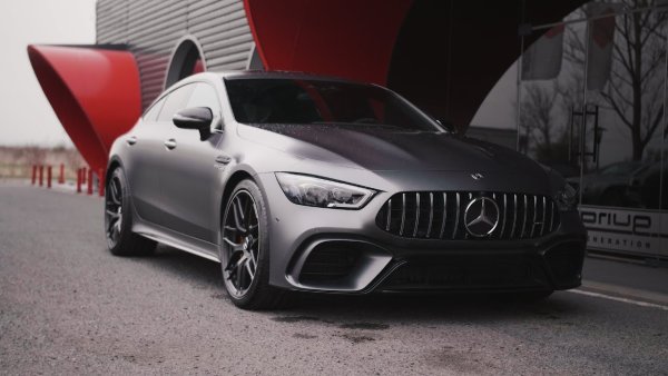 Mercedes gt63 AMG акула