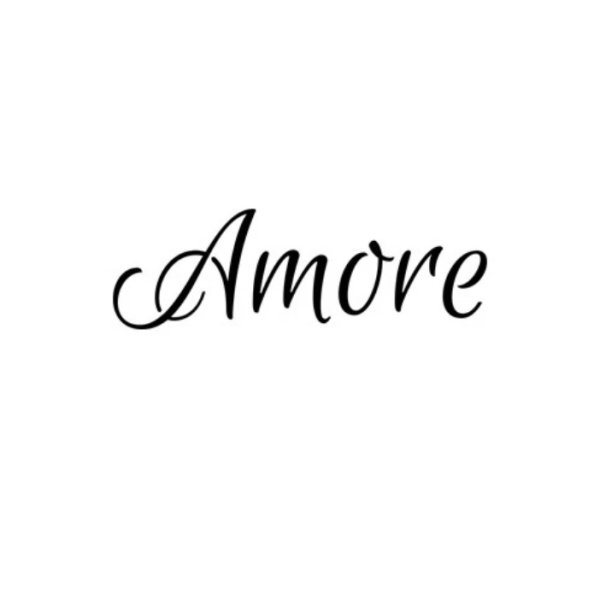 Надпись Amor тату