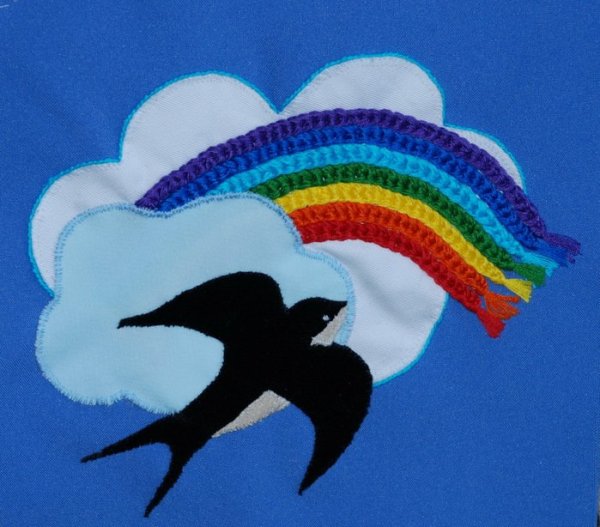 Аппликация на ткани