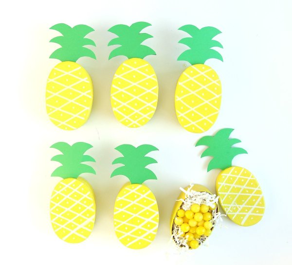 Объемная аппликация ананас