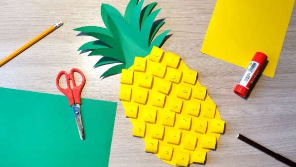 Ананас из бумаги