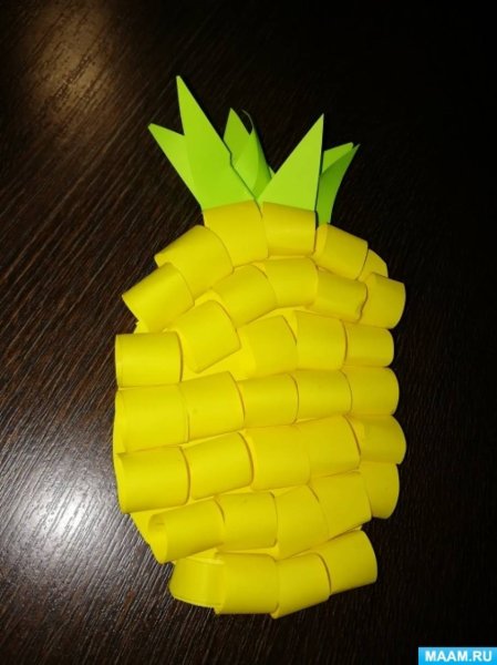 Объемная аппликация ананас