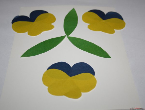Анютины глазки из цветной бумаги своими руками