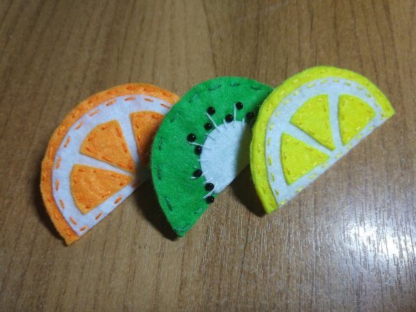 Дольки фруктов из фетра