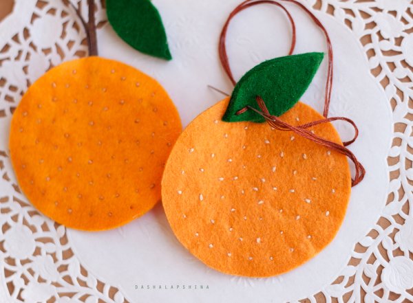 Мандарин из фетра