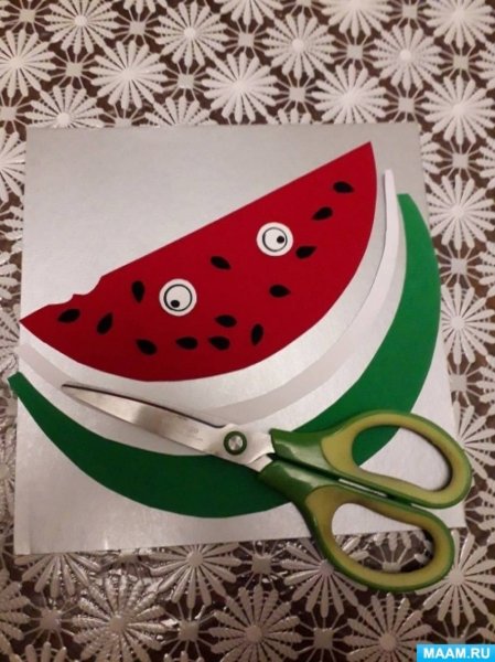 Поделка Арбуз из бумаги