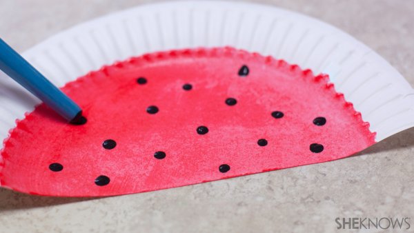 Арбузная долька поделка
