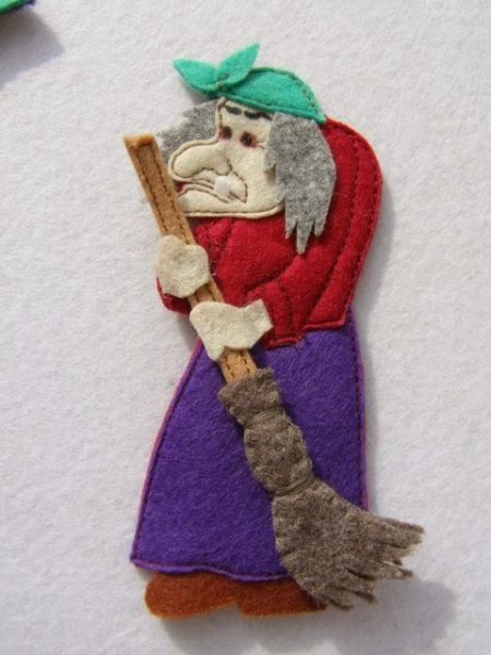 Баба Яга из фетра