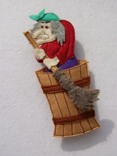 Баба Яга поделка