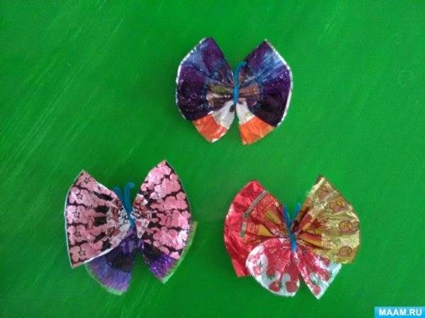 Поделка из фантиков бабочка