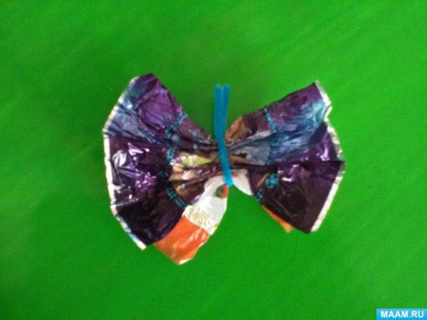 Поделка из фантиков бабочка