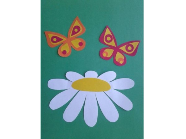 Аппликация бабочка на цветке