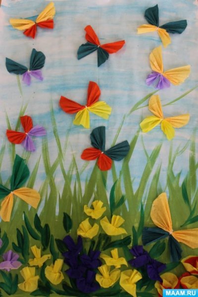 Коллективное панно бабочки