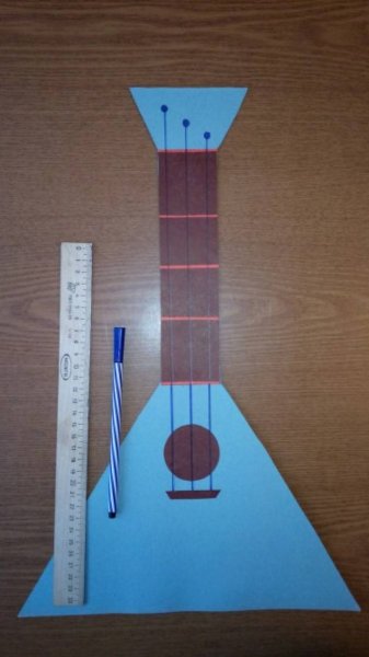 Балалайка поделка