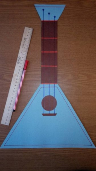 Поделка балалайка из картона