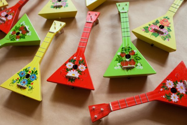 Поделка музыкальный инструмент