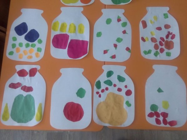 Аппликация банка с Компотом