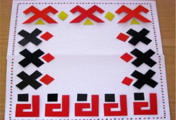 Аппликация с Мордовским орнаментом