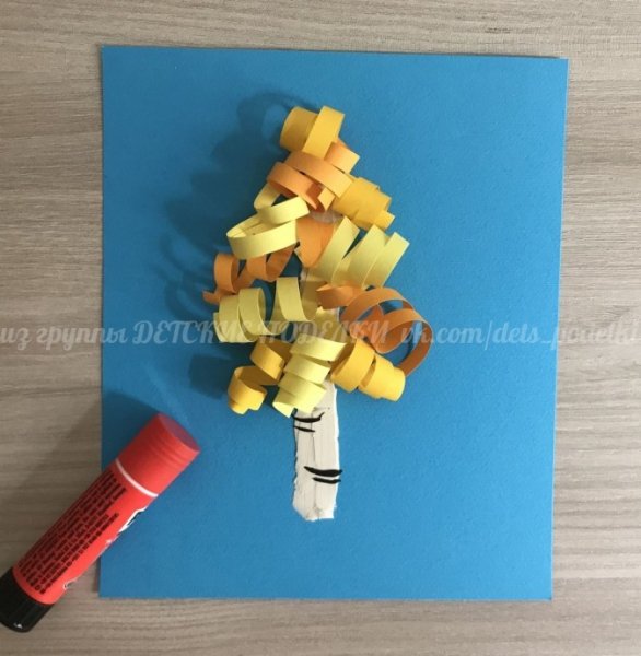 Кудрявые Березки аппликация из бумаги и пластилина