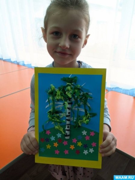 Дети с березкой для детского сада