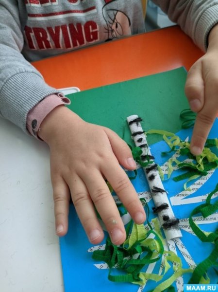 Рисование кудрявые Березки средняя группа