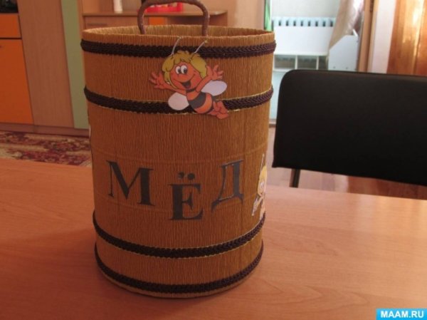 Бочонок из картона