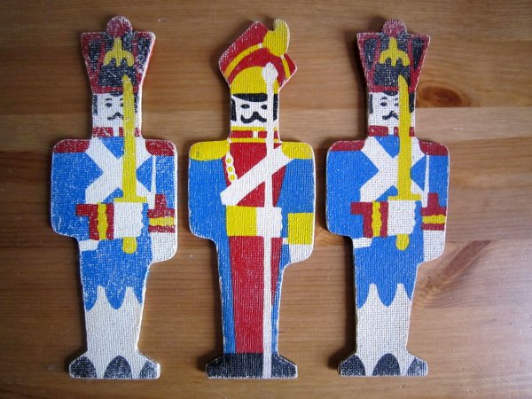 Советские деревянные солдатики